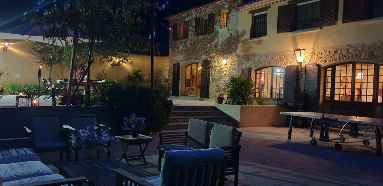 La Teze Villa Le Castellet  Kültér fotó