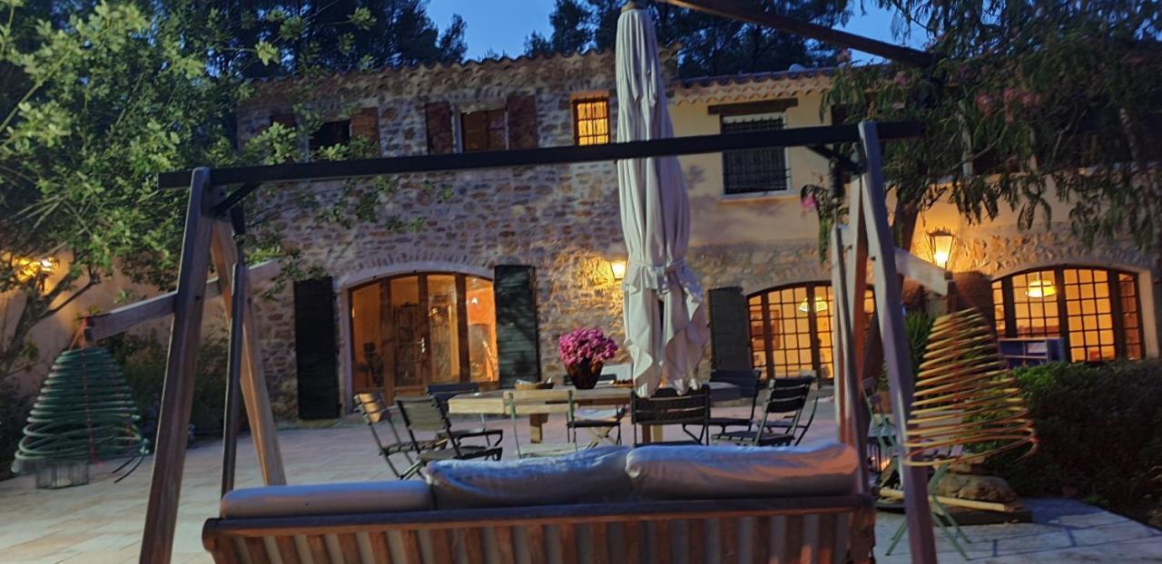 La Teze Villa Le Castellet  Kültér fotó